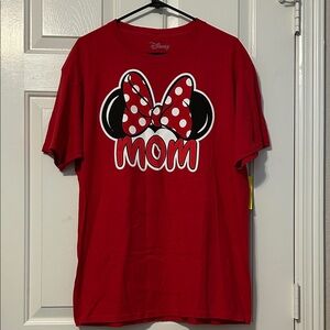 Disney MOM Red T-Shirt Size L